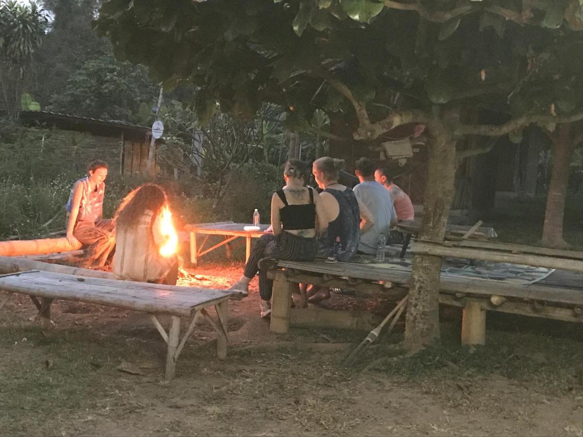 בית הארחה Pai Sleepy Hut מראה חיצוני תמונה