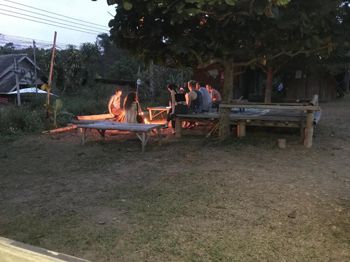 בית הארחה Pai Sleepy Hut מראה חיצוני תמונה
